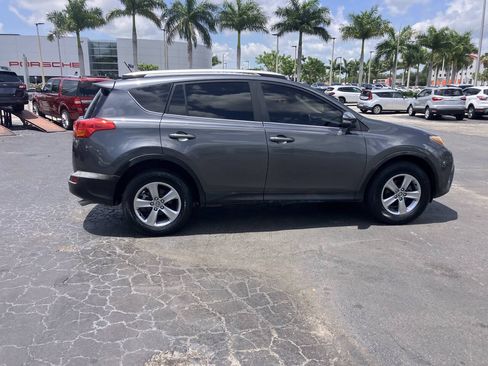Used 2015 Toyota RAV4 XLE FWD image 2