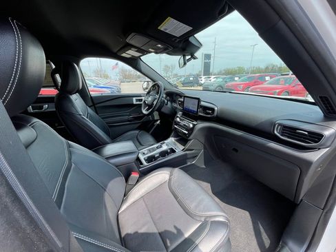 Used 2021 Ford Explorer ST w/ Equipment Group 401A AWD/4WD image 29