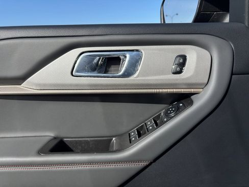 New 2026 Ford Explorer Active w/ Active Comfort Package image 16