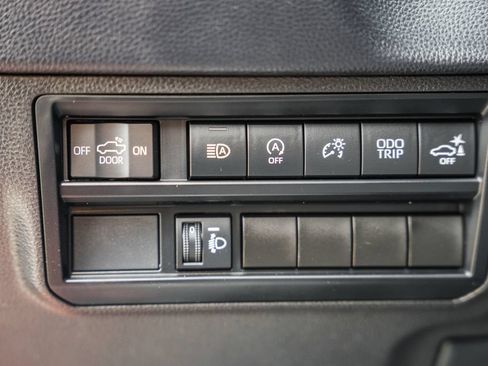 Used 2024 Toyota Tundra SR5 AWD/4WD image 39