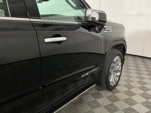 Used 2024 GMC Sierra 1500 Denali w/ Denali Reserve Package AWD/4WD image 9