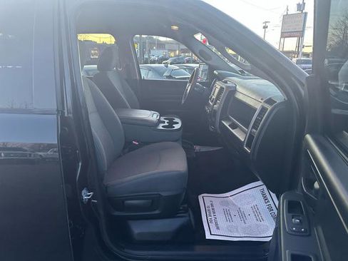 Used 2015 RAM 1500 Express image 18