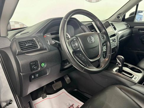Used 2019 Honda Ridgeline RTL-T image 10