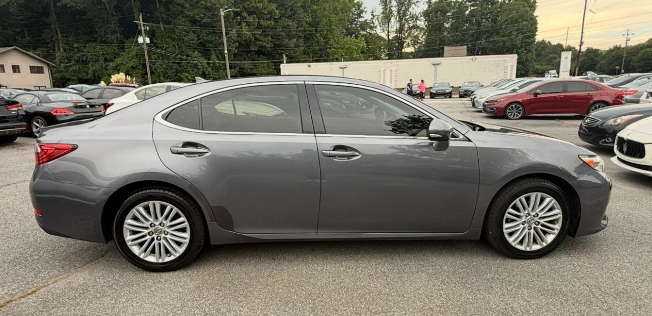 Used 2014 Lexus ES 350 w/ Luxury Package FWD image 8