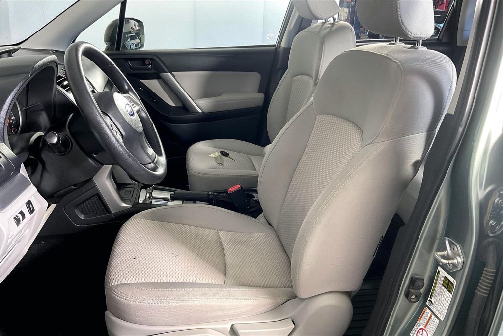Used 2014 Subaru Forester 2.5i w/ Popular Package #1 AWD/4WD image 31