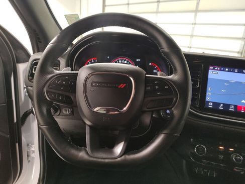 Used 2025 Dodge Durango GT AWD/4WD image 5
