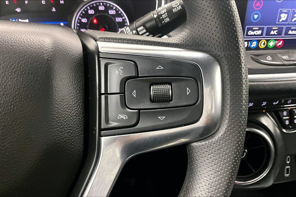 Used 2022 Chevrolet Blazer LT FWD image 20