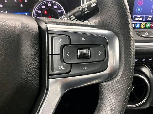 Used 2022 Chevrolet Blazer LT FWD image 20
