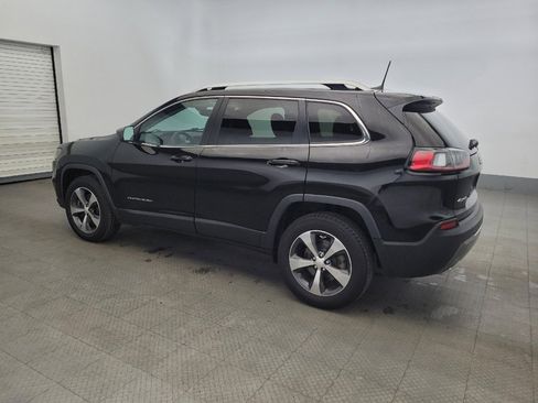 Used 2020 Jeep Cherokee Limited image 3