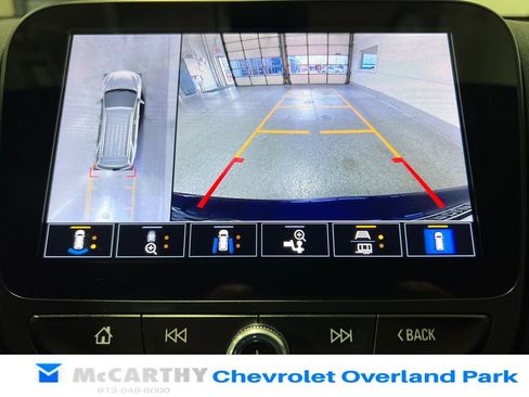 Used 2022 Chevrolet Equinox RS w/ RS Leather Package FWD image 23