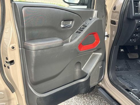 Certified 2023 Nissan Frontier PRO-4X w/ Pro-4X Premium Package image 17