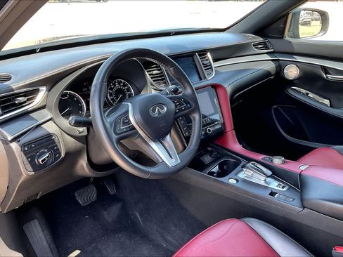 Used 2023 INFINITI QX50 Sport AWD/4WD image 2