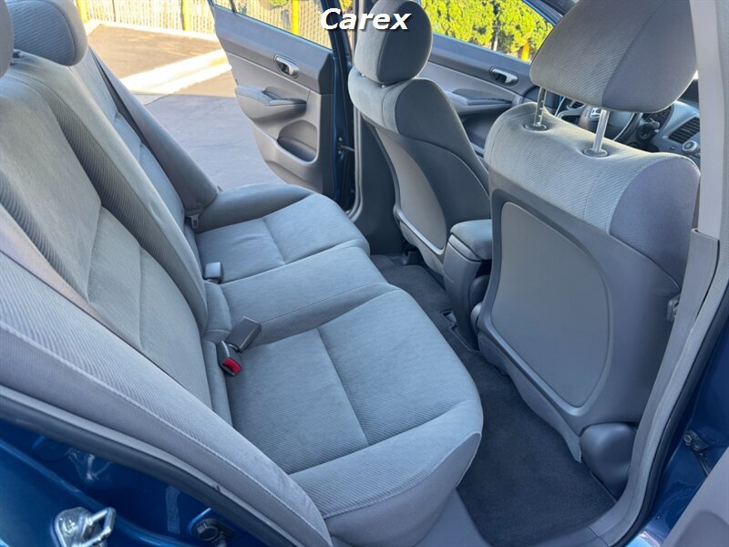 Used 2010 Honda Civic LX image 17