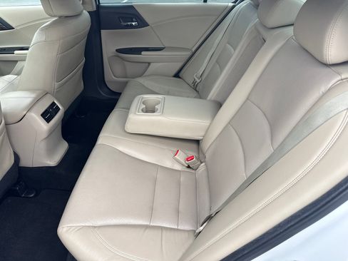 Used 2016 Honda Accord EX-L image 17
