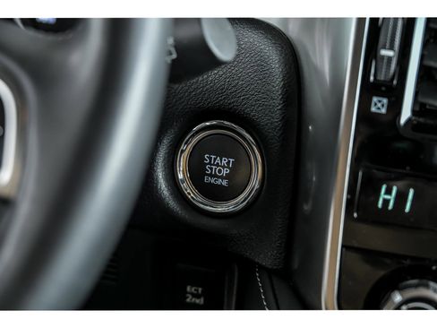 Used 2023 Lexus GX 460 Premium image 18