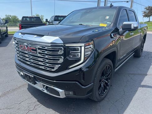 Used 2024 GMC Sierra 1500 Denali AWD/4WD image 8