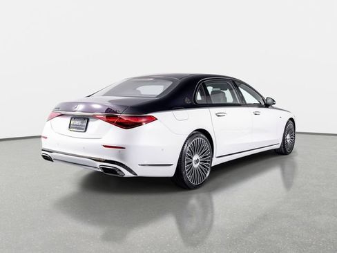 Used 2025 Mercedes-Benz Maybach S 680 4MATIC image 15