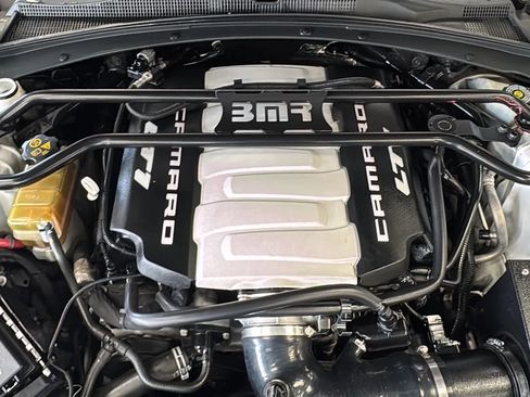 Used 2017 Chevrolet Camaro SS RWD image 46