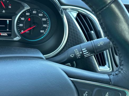 Used 2016 Chevrolet Malibu LT FWD image 28