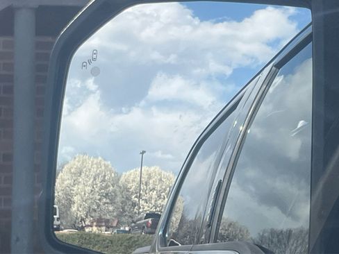 Used 2017 Ford F150 King Ranch w/ Equipment Group 601A Luxury image 57