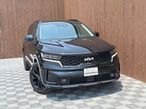 Used 2022 Kia Sorento SX FWD image 12