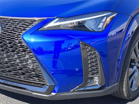 Used 2023 Lexus UX 250h F Sport image 10