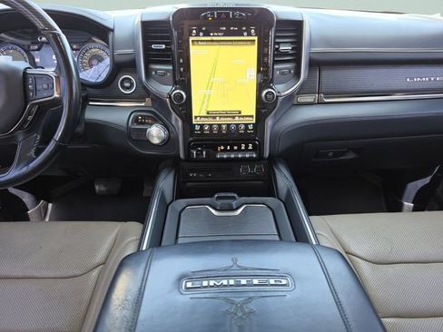 Used 2019 RAM 1500 Limited RWD image 17