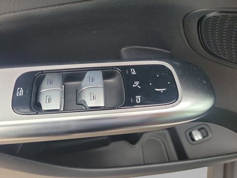 Certified 2026 Mercedes-Benz GLC 300 image 13