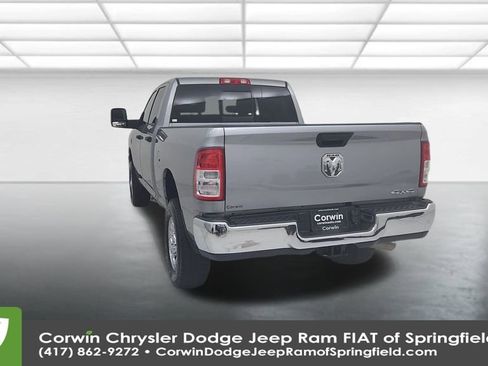 Used 2024 RAM 2500 Tradesman w/ Chrome Appearance Group image 12