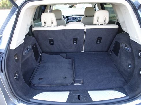 Used 2020 Buick Envision Preferred image 9