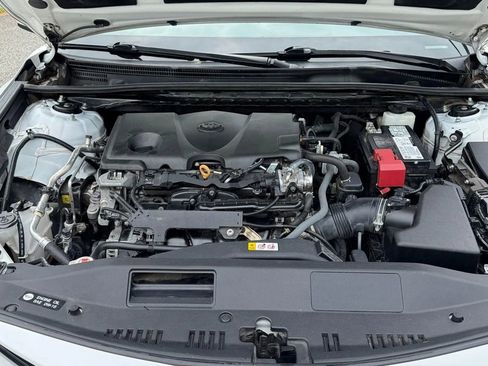 Used 2022 Toyota Camry LE FWD image 12