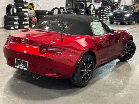 New 2025 MAZDA MX-5 Miata Grand Touring image 2