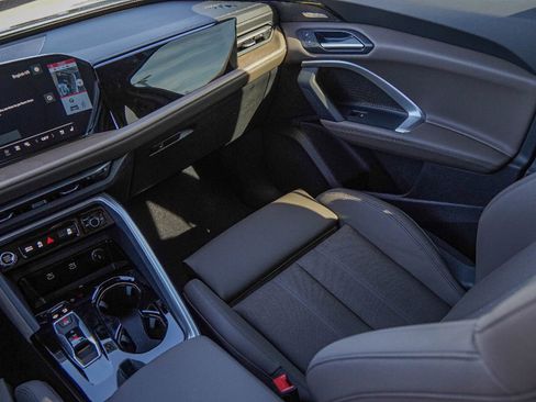 New 2025 Audi Q5 Premium Plus image 20