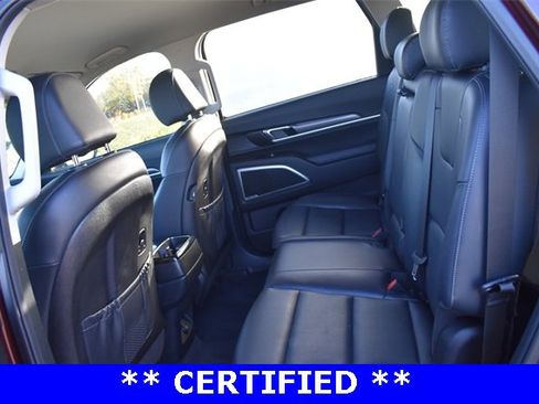 Certified 2022 Kia Telluride LX image 17