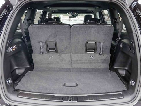 New 2025 Jeep Grand Cherokee L Altitude image 28