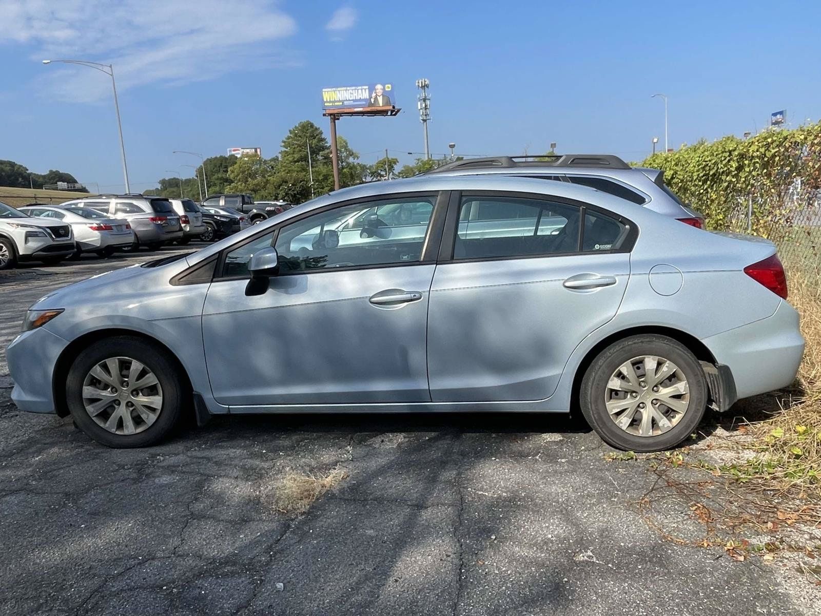 Used 2012 Honda Civic LX image 2