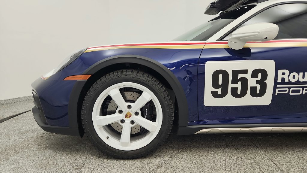Used 2024 Porsche 911 Dakar AWD/4WD image 16