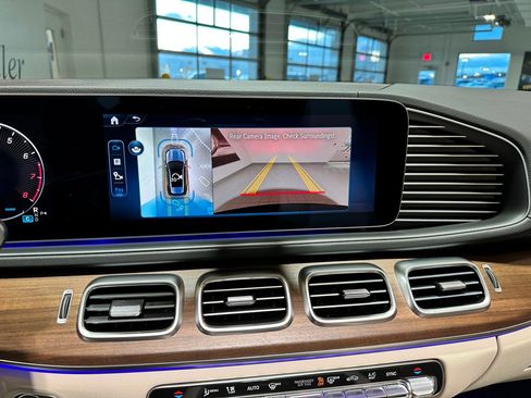 New 2026 Mercedes-Benz GLE 350 4MATIC image 11