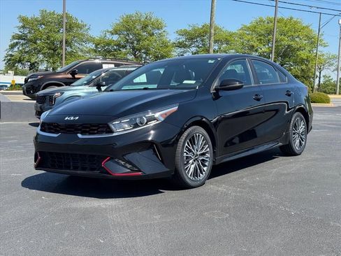 Certified 2023 Kia Forte GT-Line image 7