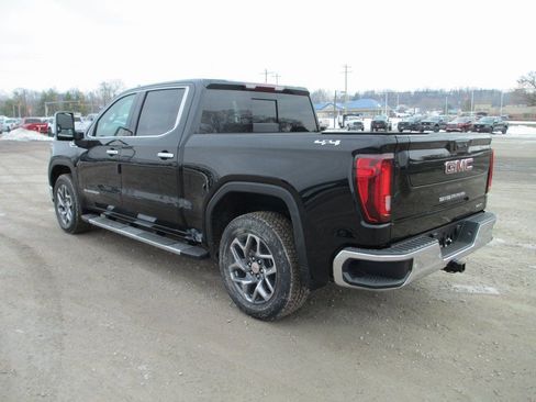 New 2026 GMC Sierra 1500 SLT w/ SLT Premium Plus Package AWD/4WD image 7