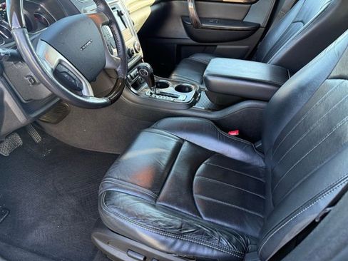 Used 2015 GMC Acadia Denali image 22