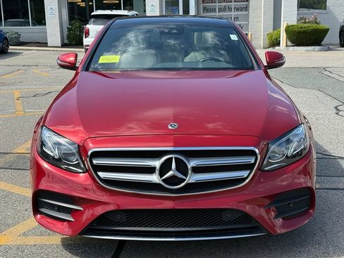 Used 2018 Mercedes-Benz E 300 4MATIC image 9