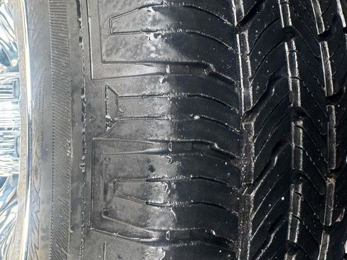 Used 2013 Chevrolet Express 1500 image 9