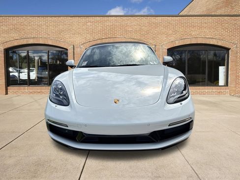 Used 2024 Porsche 718 Boxster S RWD image 9
