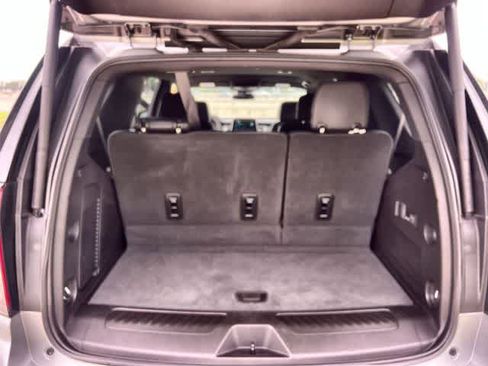 Used 2023 Chevrolet Tahoe LT w/ Luxury Package image 20
