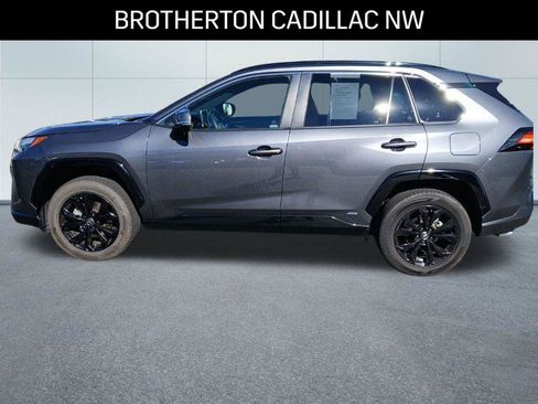 Used 2023 Toyota RAV4 SE w/ Convenience Package AWD/4WD image 2