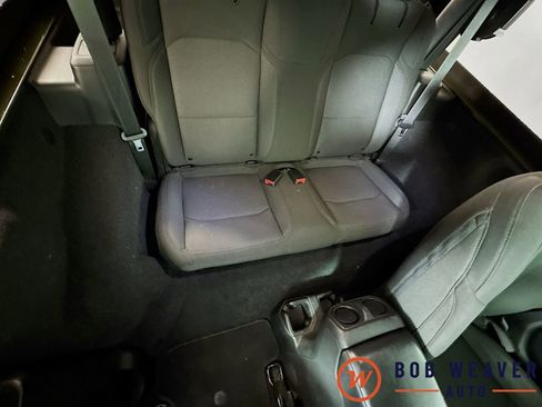 Used 2023 Jeep Wrangler Sport S image 28