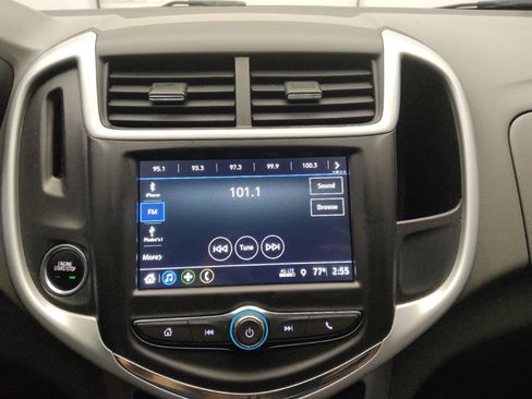 Used 2018 Chevrolet Sonic LT w/ Convenience Package image 25