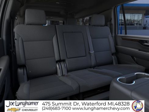 New 2026 Chevrolet Suburban LS AWD/4WD image 19