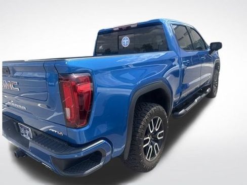 Used 2022 GMC Sierra 1500 AT4 w/ AT4 Premium Package AWD/4WD image 6